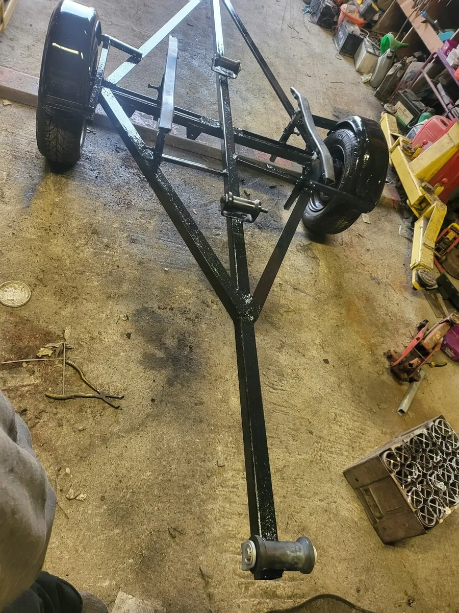 19ft fiberglass anglers fancy renovated new traile - Image 3