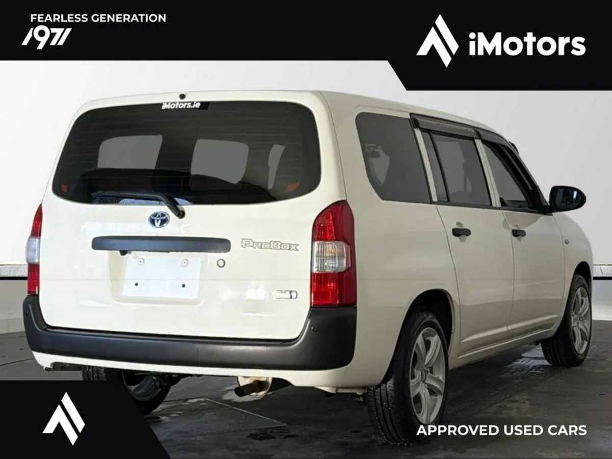 Toyota Corolla PROBOX HYBRID DX COMFORT AUTOMATIC - Image 3