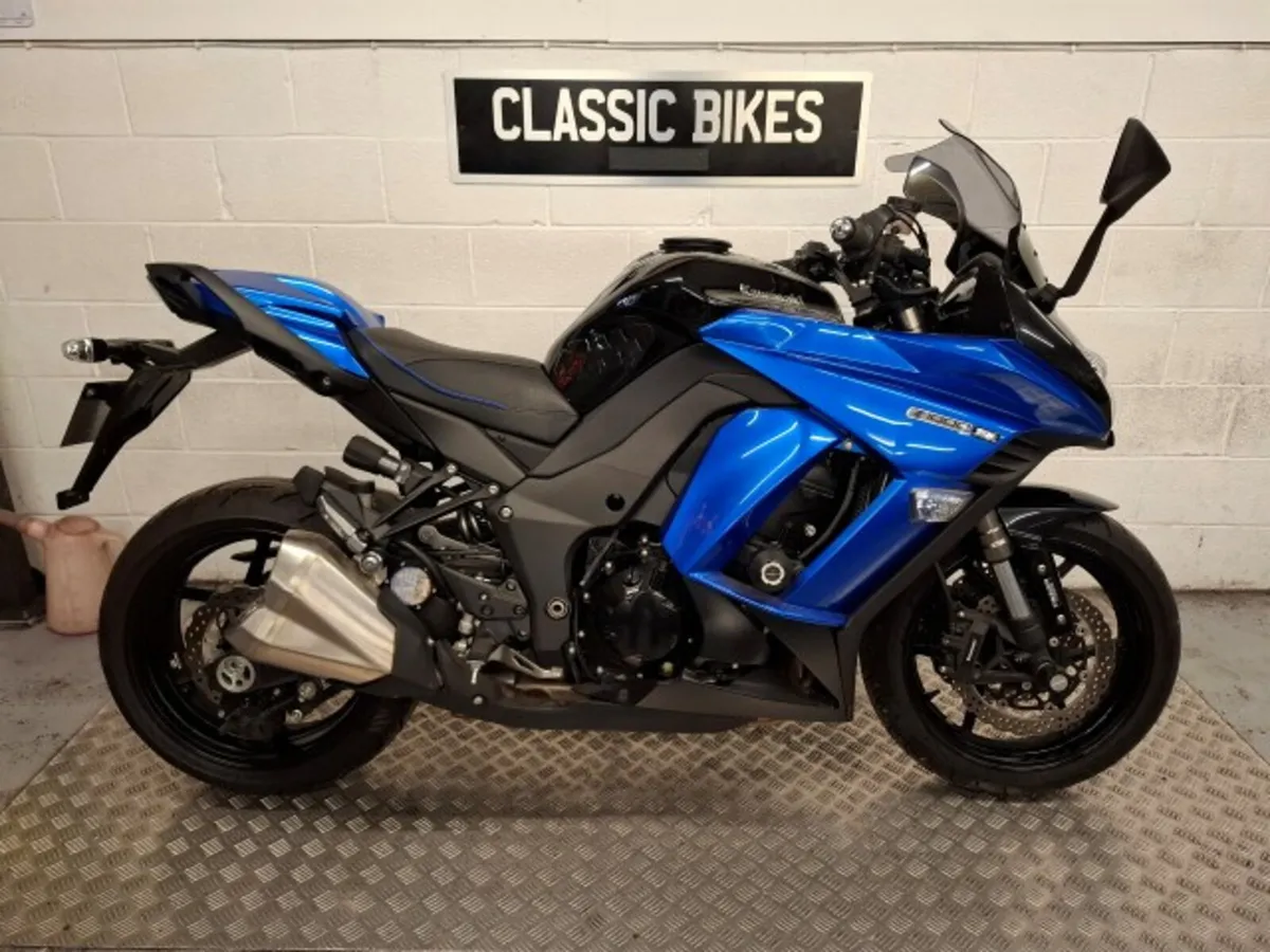 Kawasaki Z1000SX 2016 (3K kilometers) - Image 1