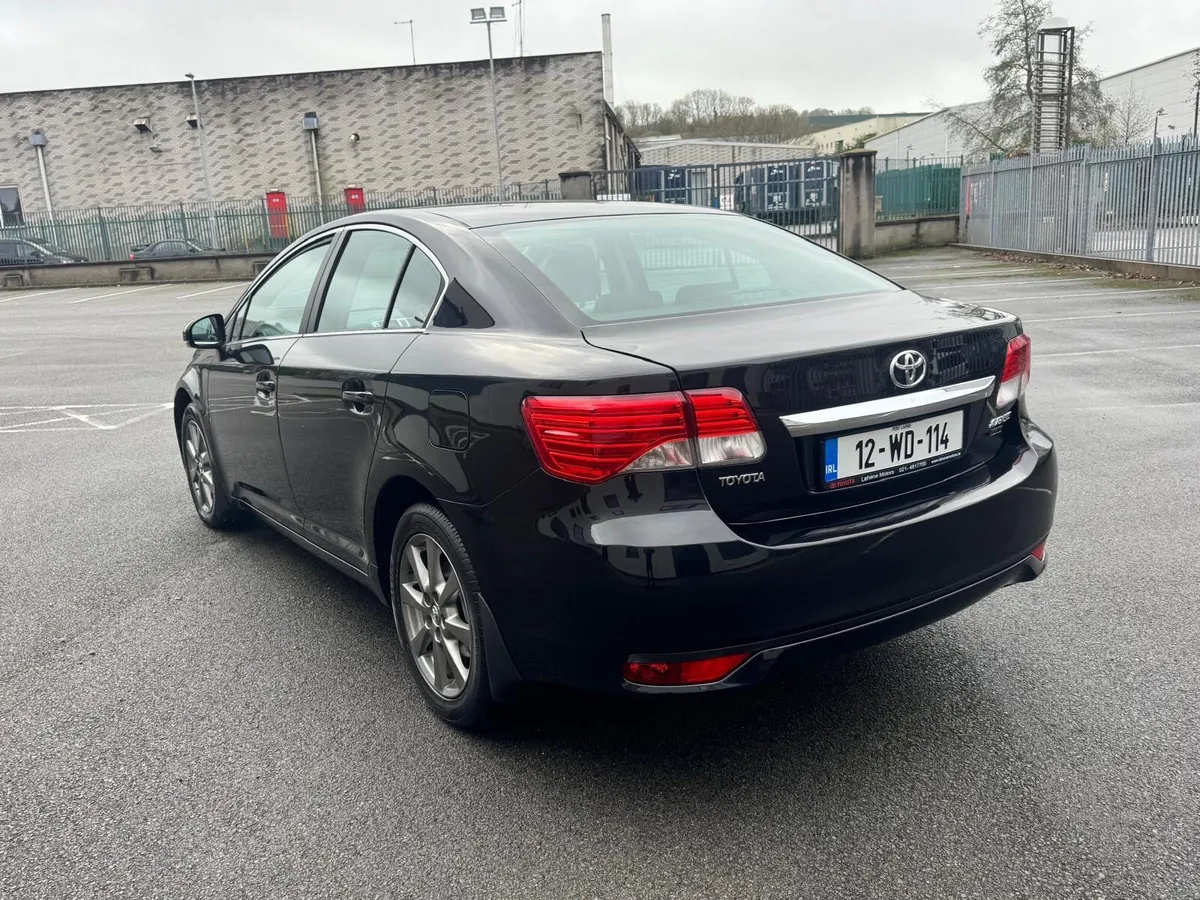 Toyota avensis - Image 3