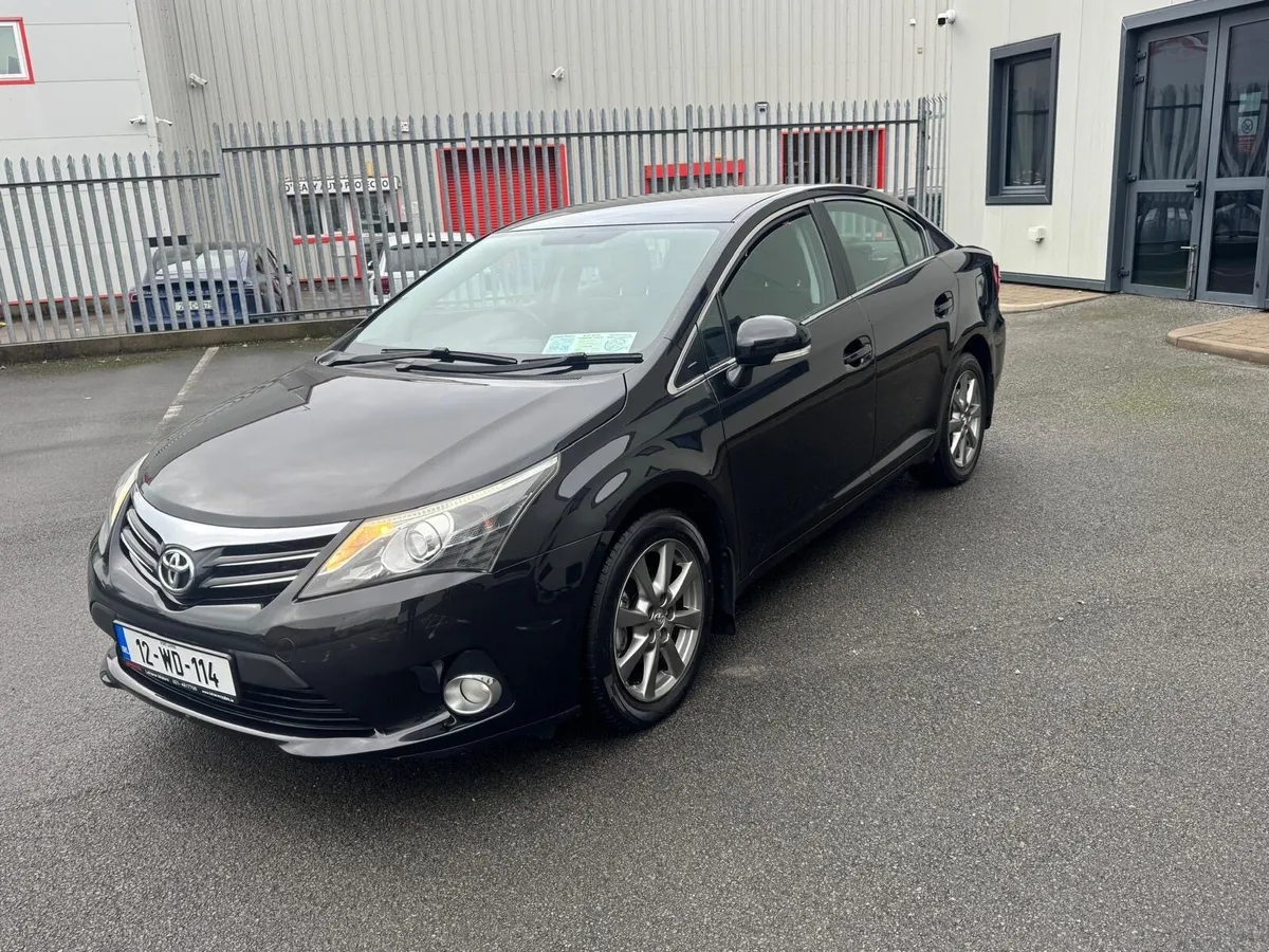 Toyota avensis - Image 4