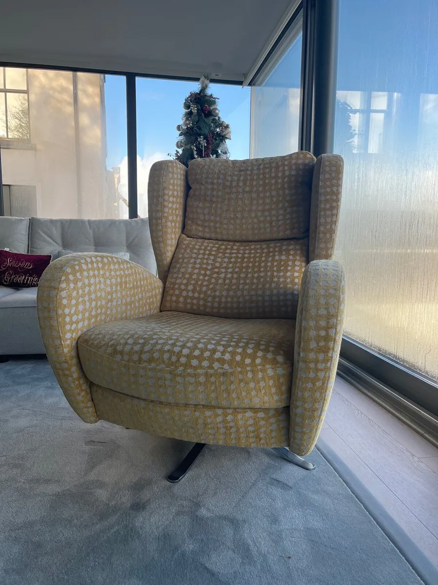 Swivel Armchair - Image 1