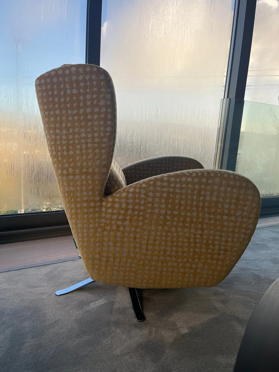 Swivel Armchair - Image 2