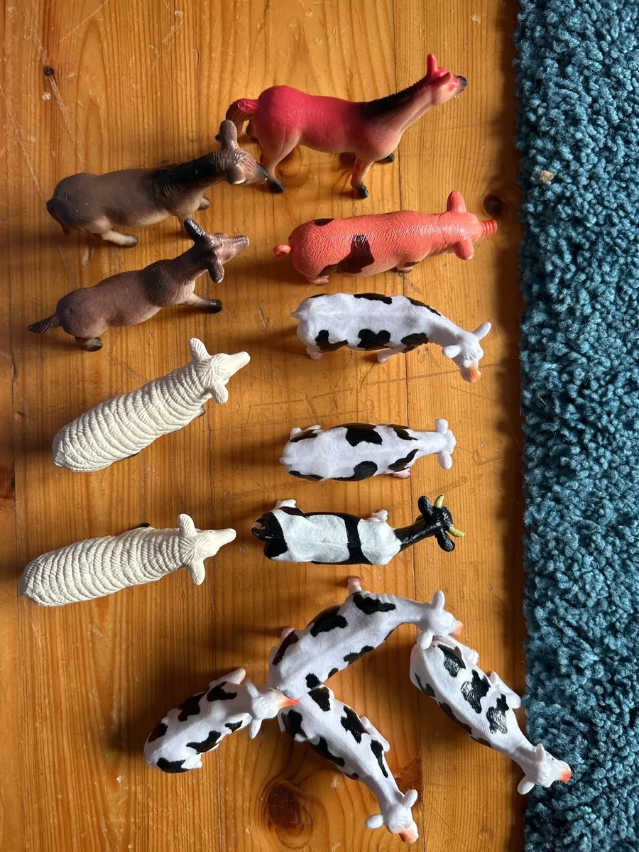 Plastic farm animals - Image 3