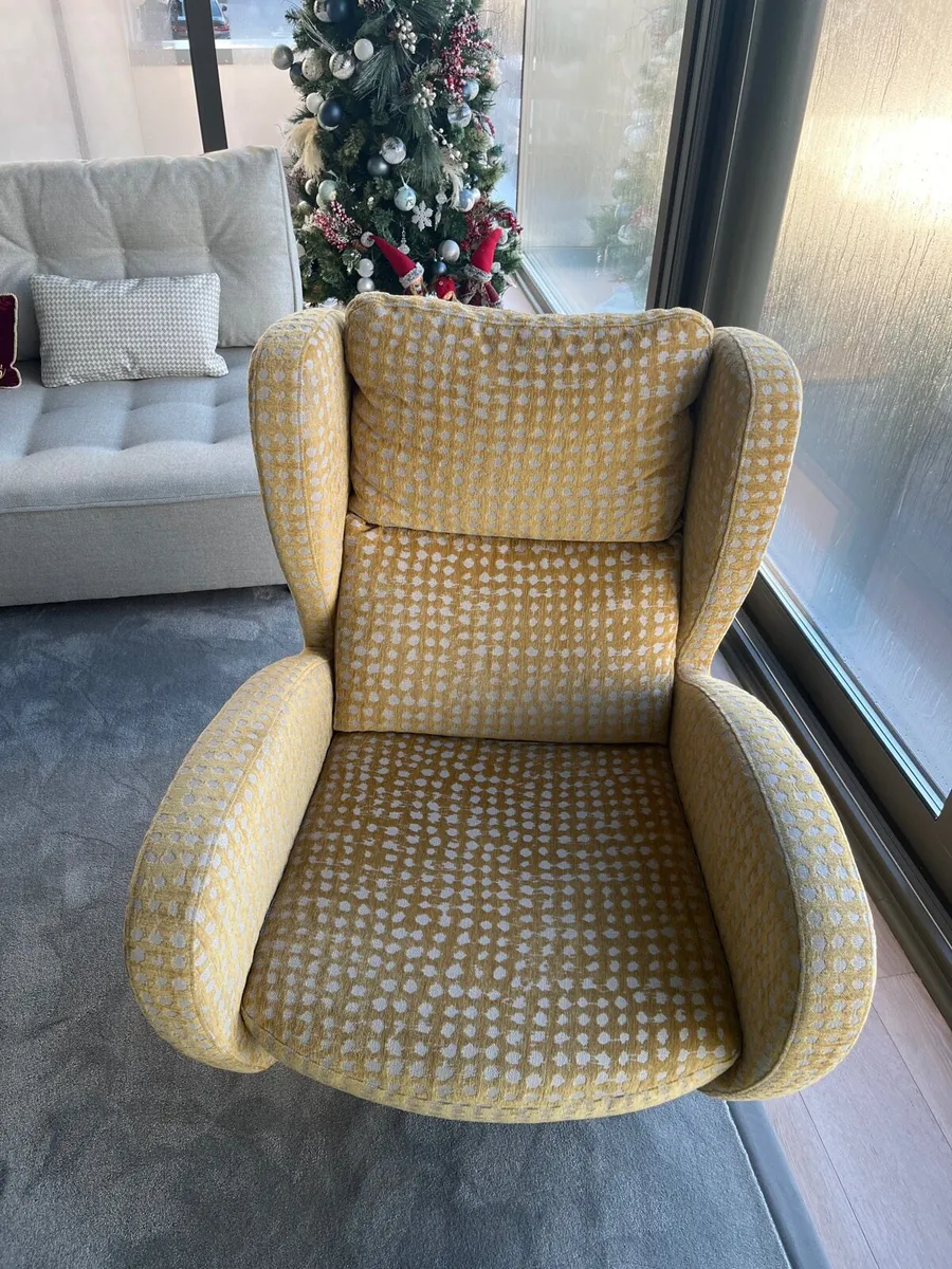 Swivel Armchair - Image 4