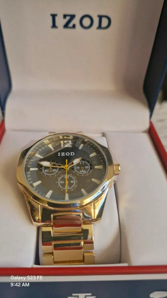 Izod men's gunmetal bracelet watch - Image 4