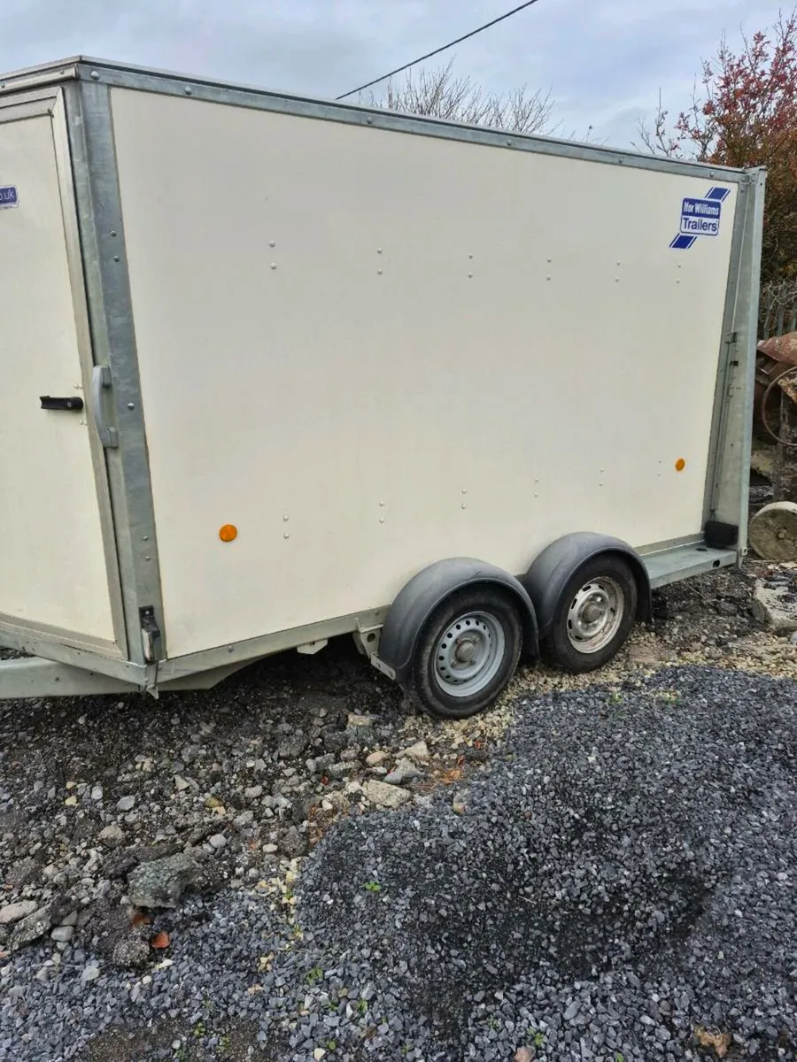 Ifor Williams box trailer - Image 1
