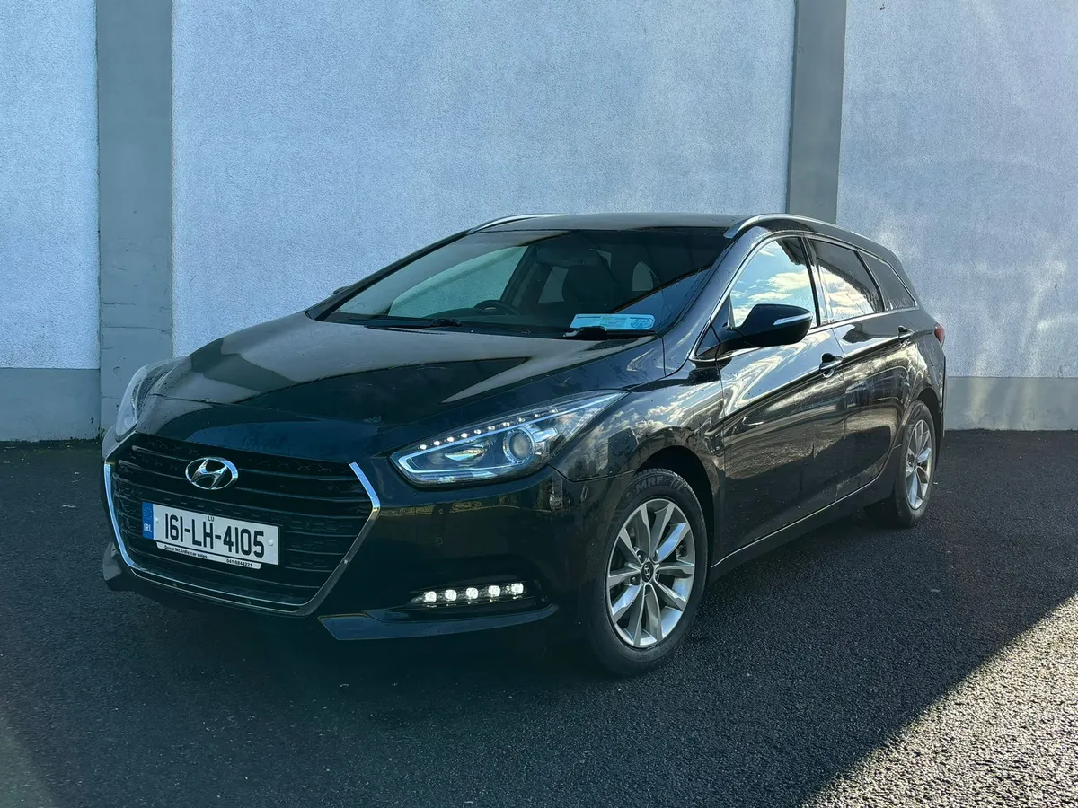 Hyundai i40 High Spec NCT 08/26 - Image 2