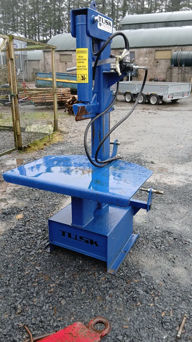 Log splitter - Image 1