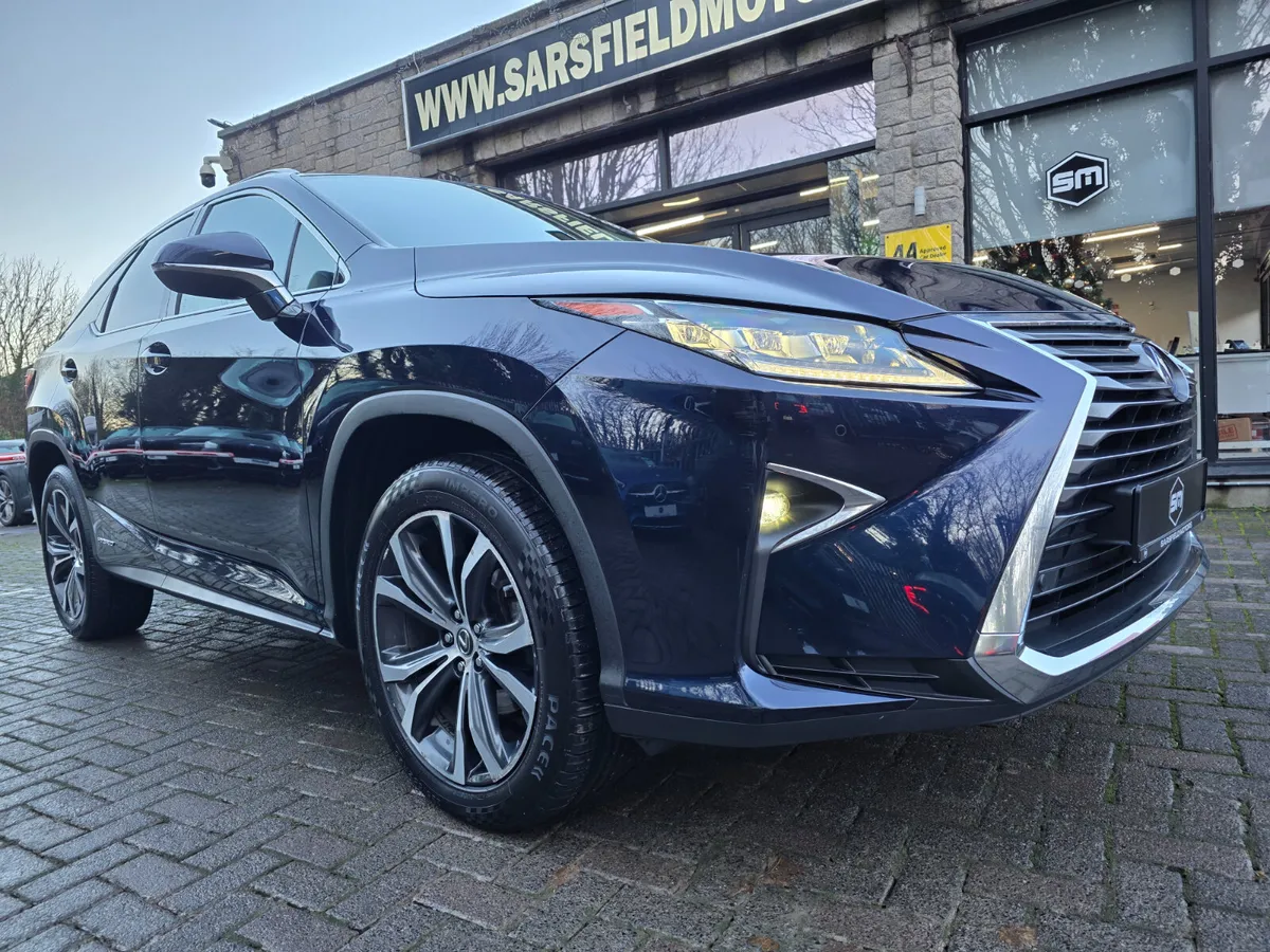 2018 LEXUS RX 450HL LUXURY AUTO 7 SEATER. - Image 2