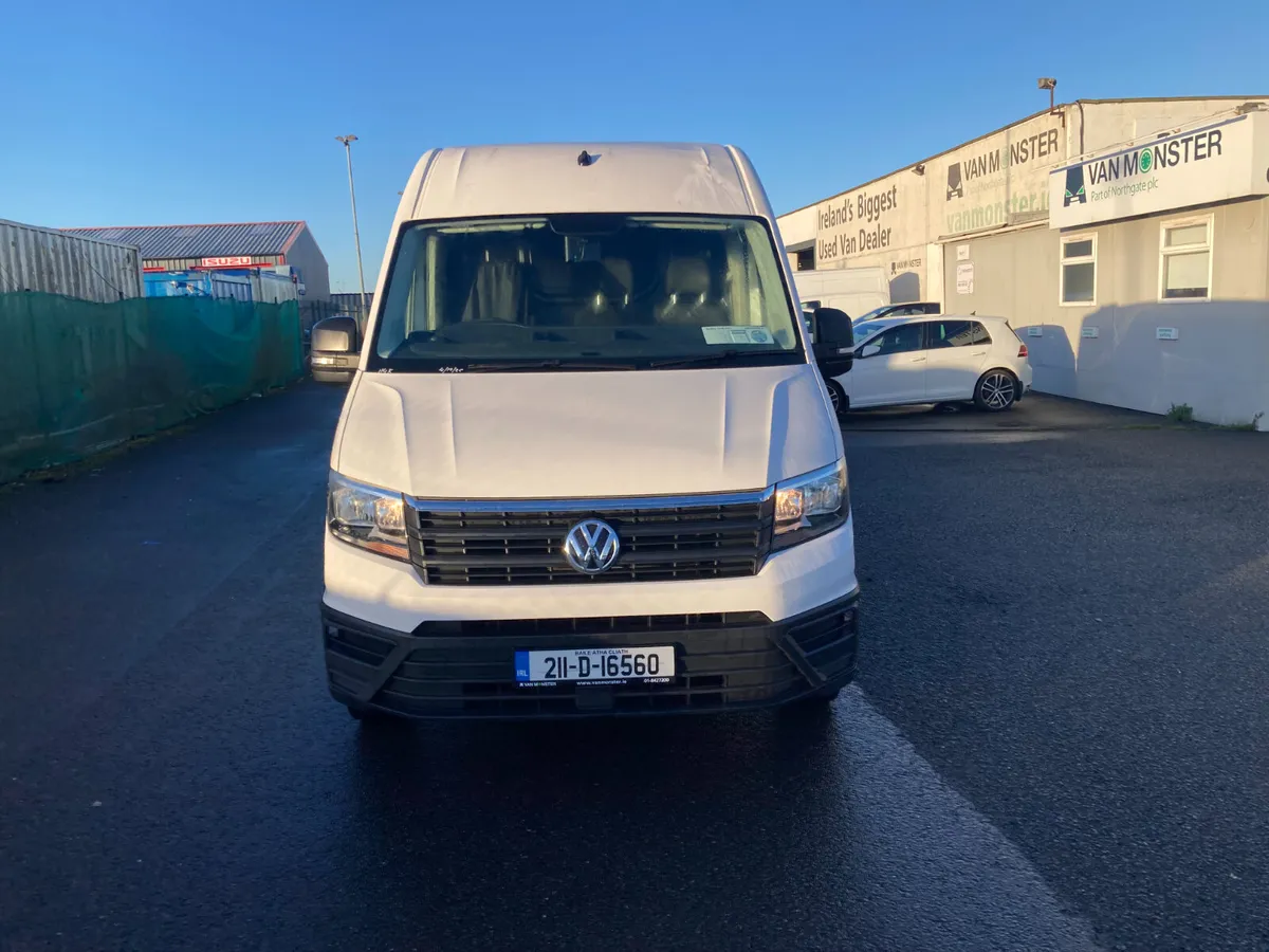 Volkswagen Crafter 2021 - Image 2