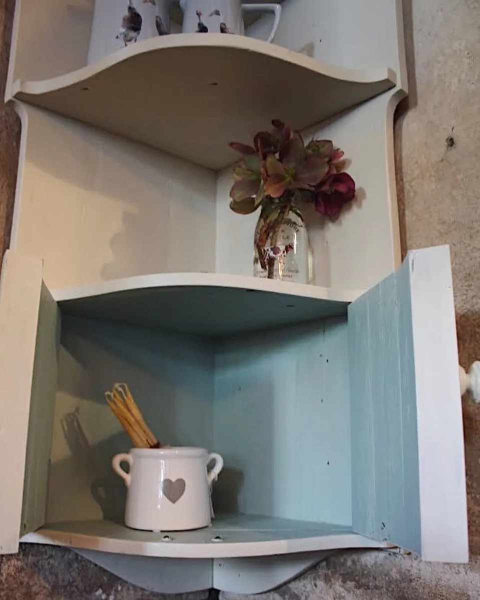 Antique Corner Shelf - Image 2