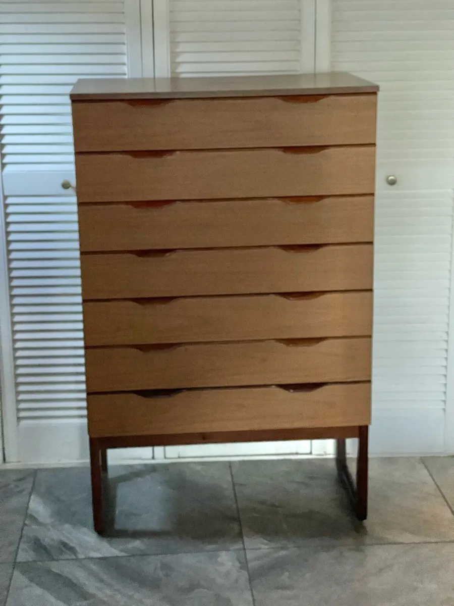 Mid century Tallboy - Image 4