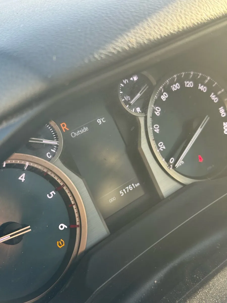 Land Cruiser,2023, 51km ,owner - Image 4