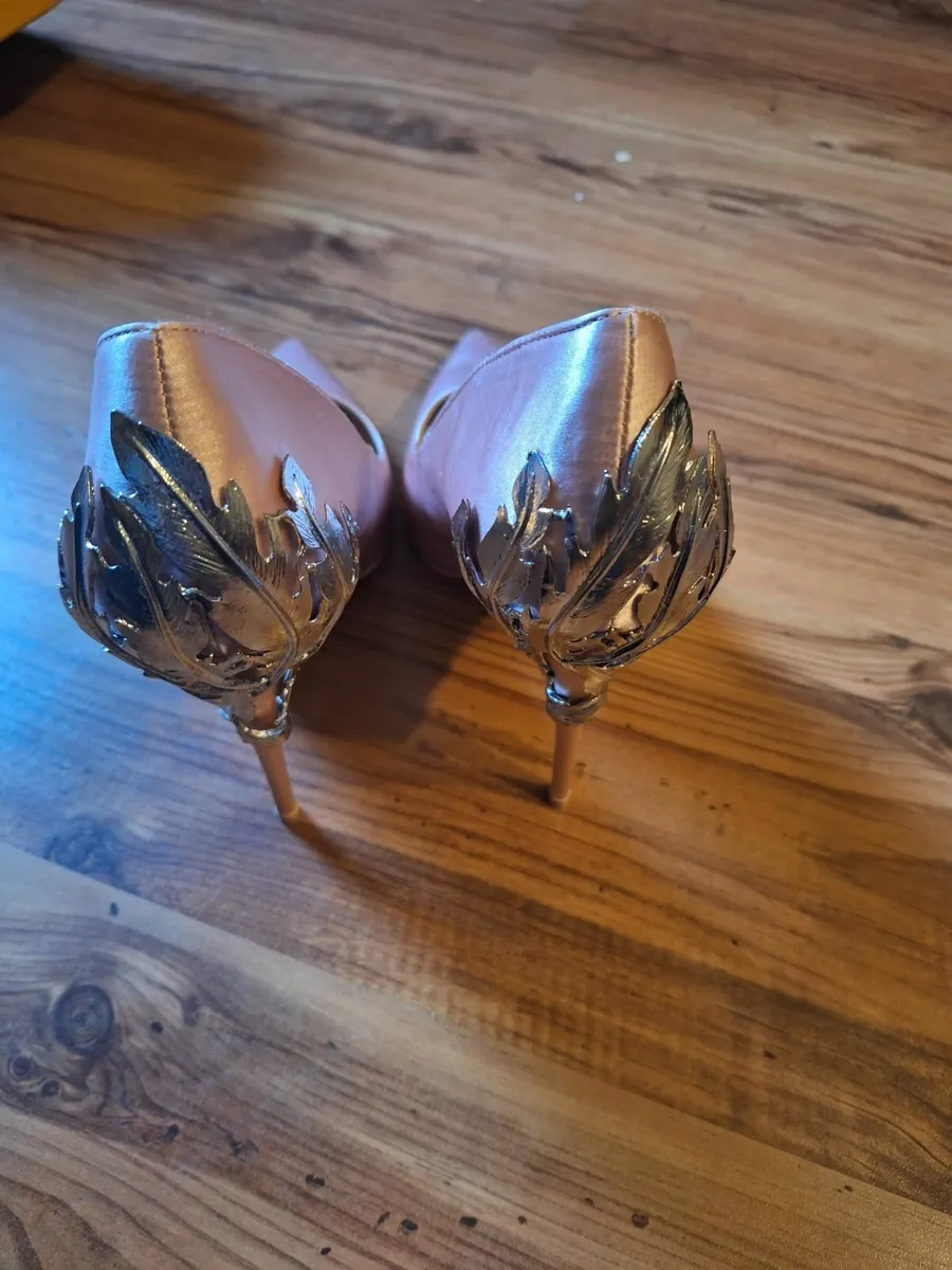 Fabulous chi chi london heels brand new - Image 2