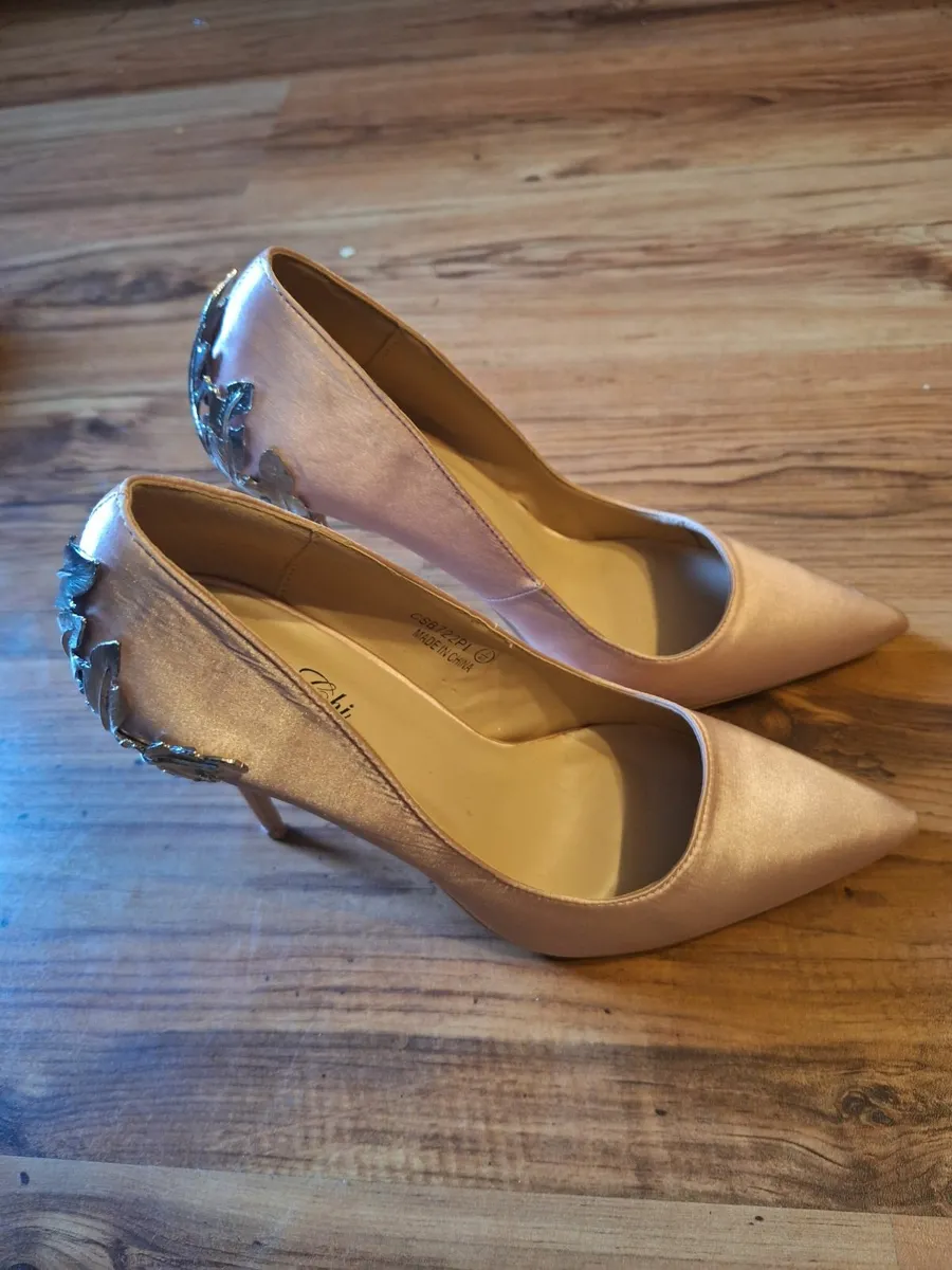 Fabulous chi chi london heels brand new - Image 3