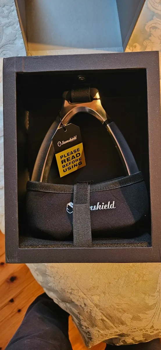 Samshield shield R'up stirrups (Brand New) - Image 3