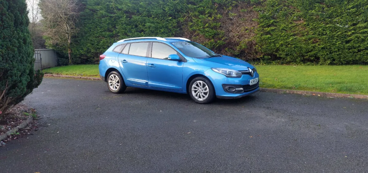 Renault Megane Estate 2014 - Image 1