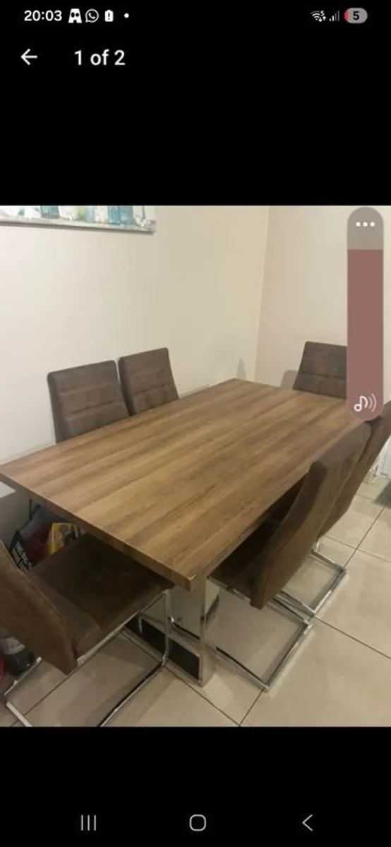 Table and 6 Chairs