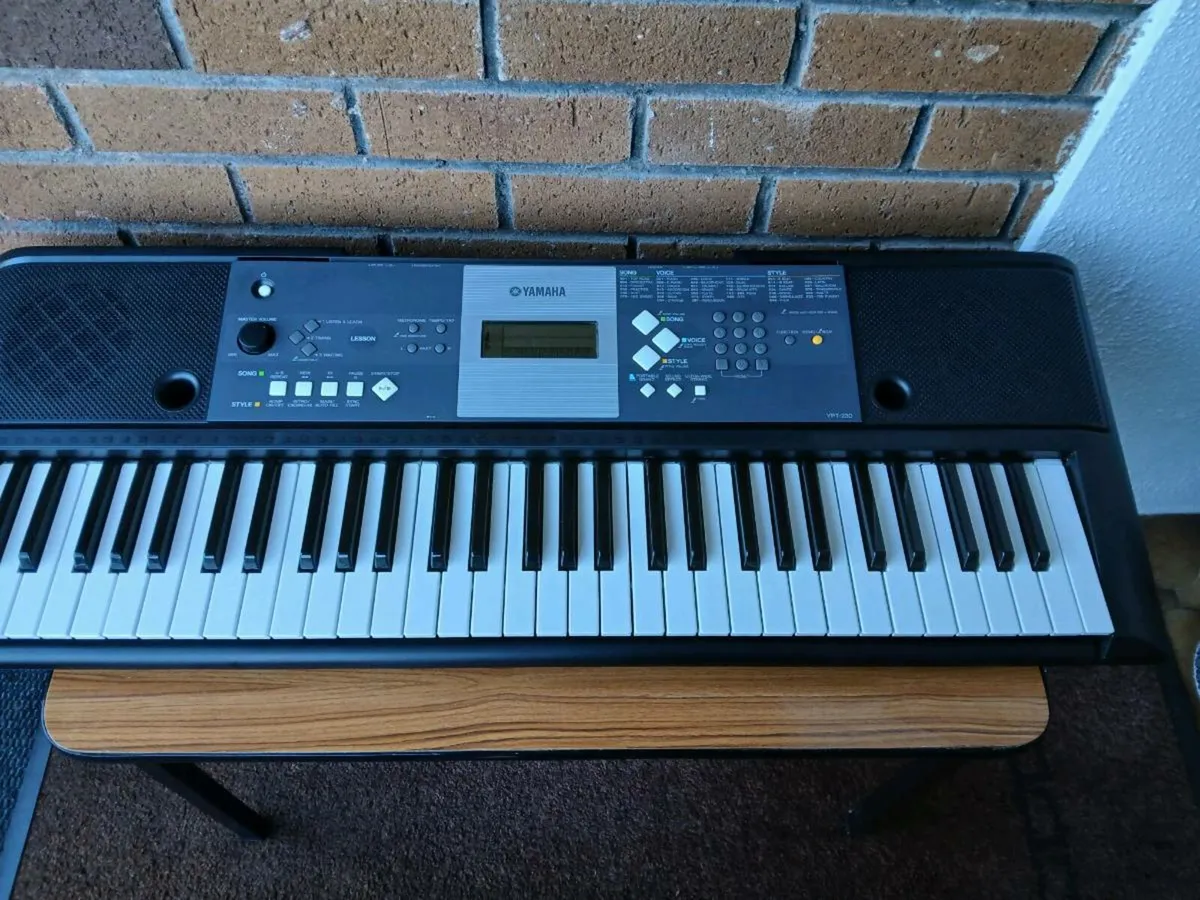 New Yamaha 61 key portable keyboard. - Image 1