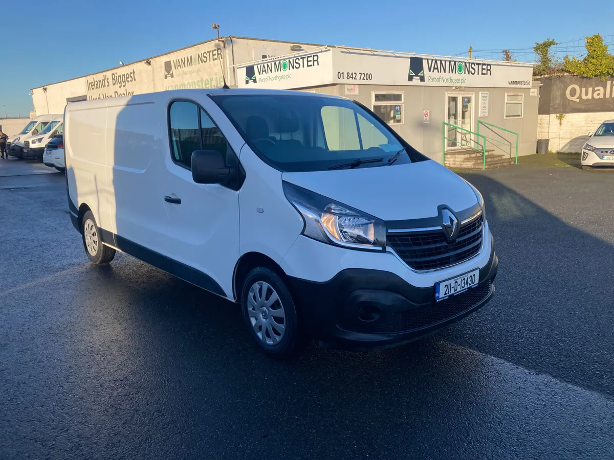 Renault Trafic 2021 - Image 1