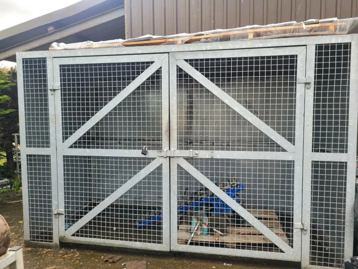 Shed/store room - Image 1