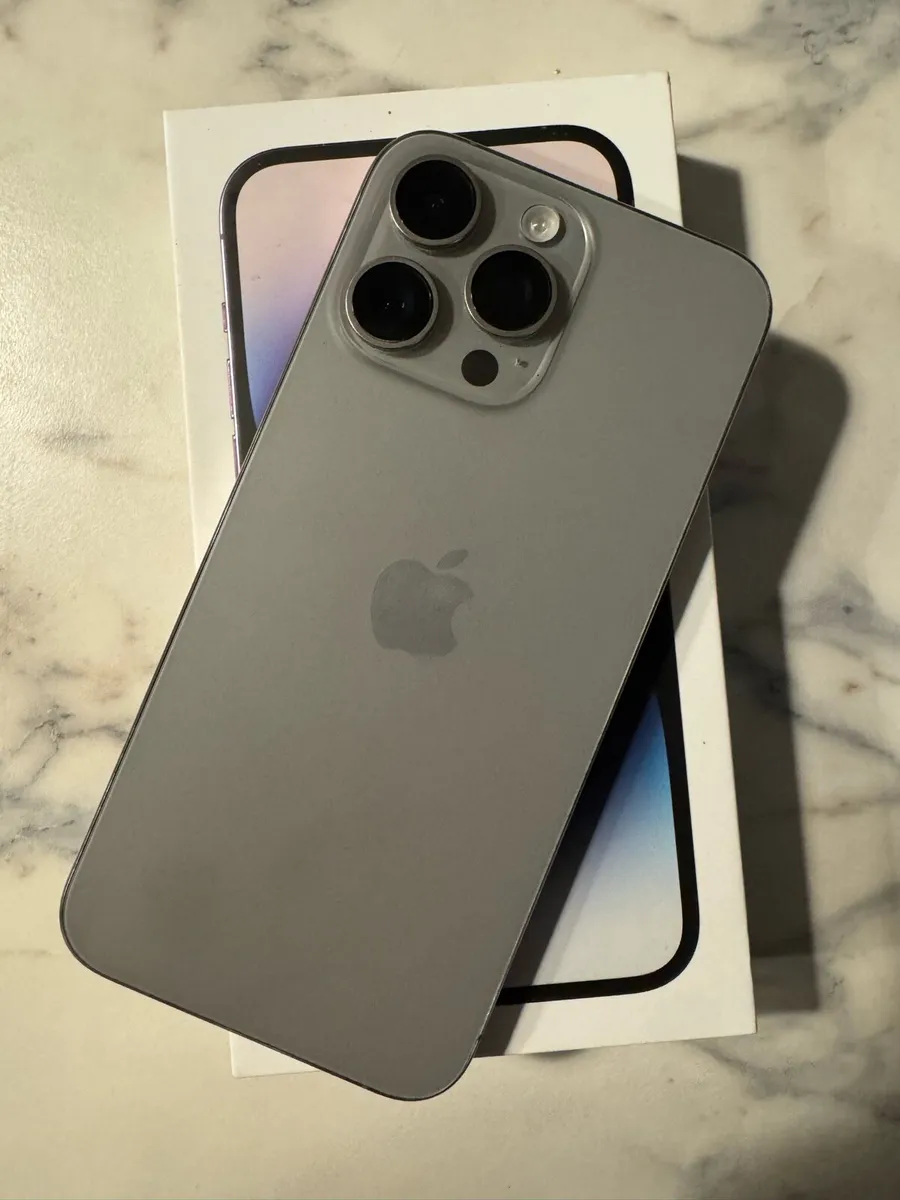 iPhone 15 pro max - Image 2