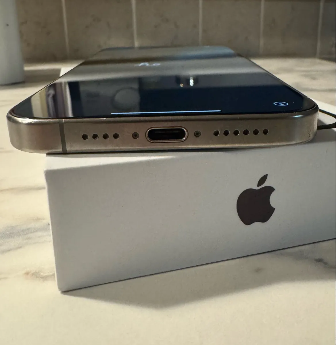 iPhone 15 pro max - Image 3