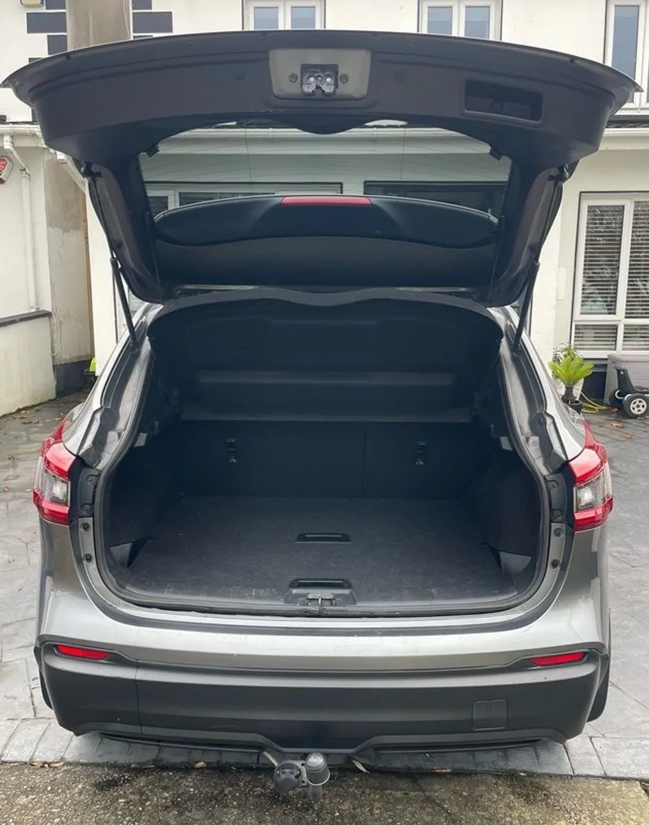 2019 Nissan Qashqai - Image 3