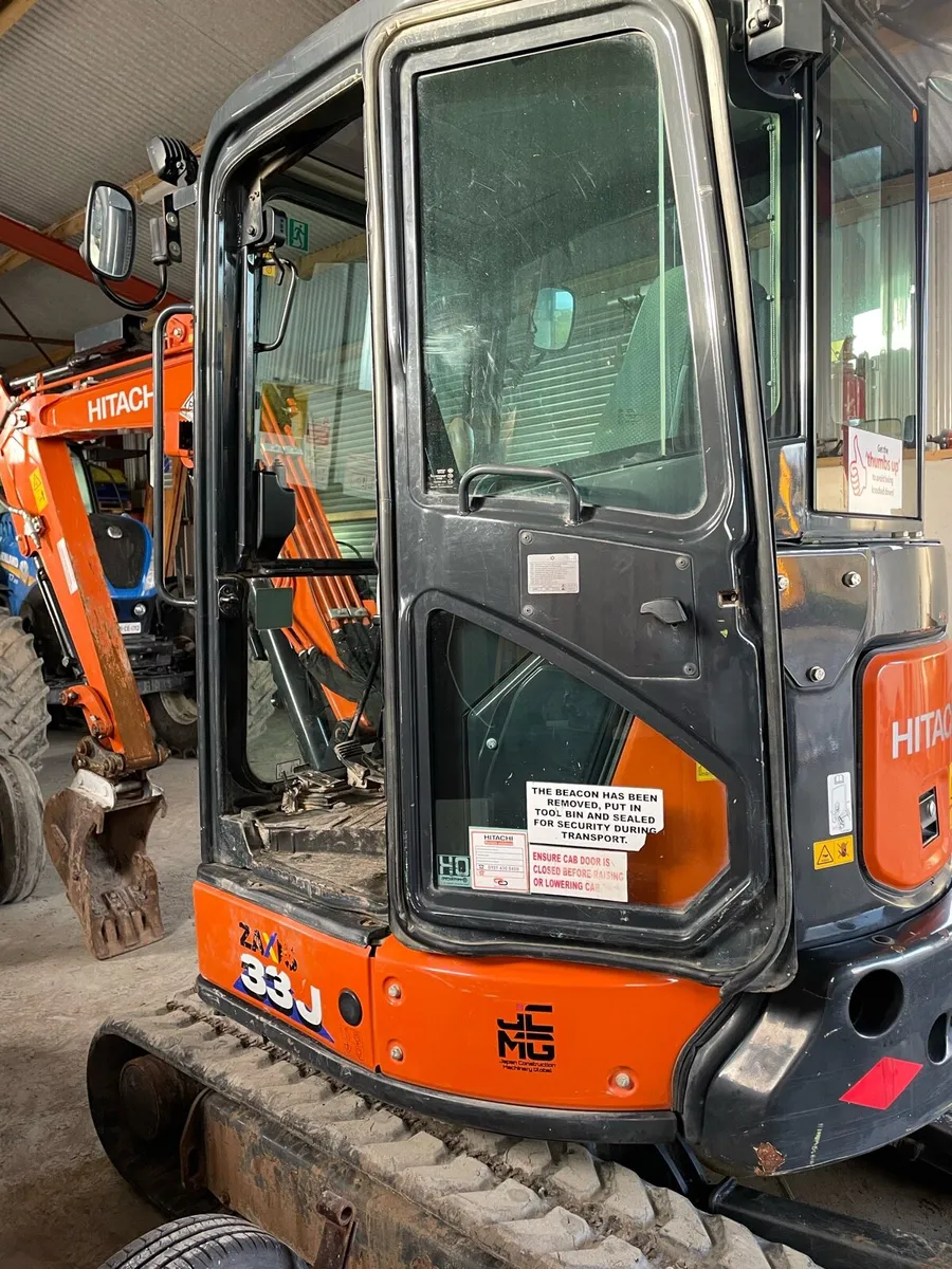 Hitachi 33 u - Image 4