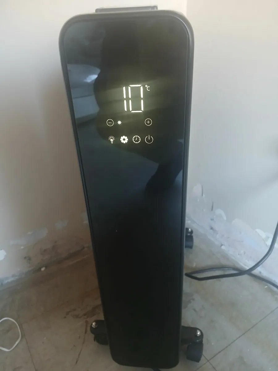 Modern Hiting radiator tuch screen - Image 2