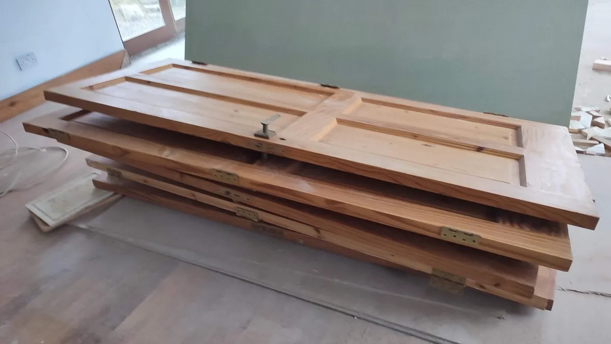 Wooden Doors x6 - Image 1