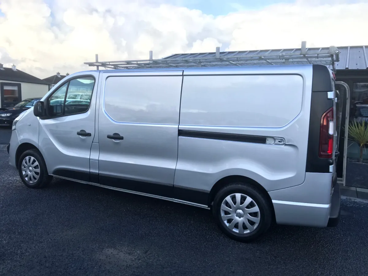 2019 Vauxhall Vivaro - Image 2