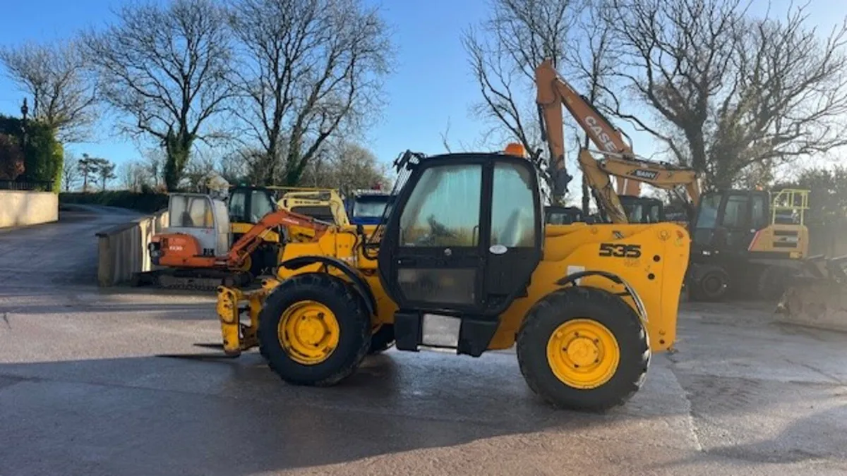 2003 JCB 535 95 - Image 1
