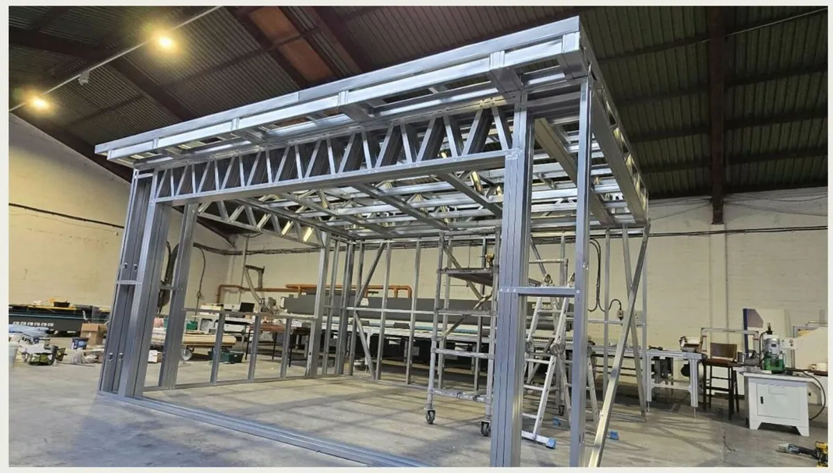 Steel frame - Image 2