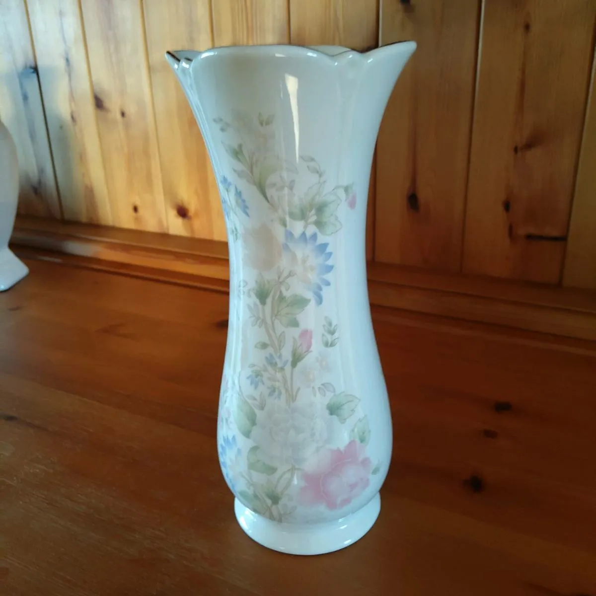 Royal Winton Vase - Image 1