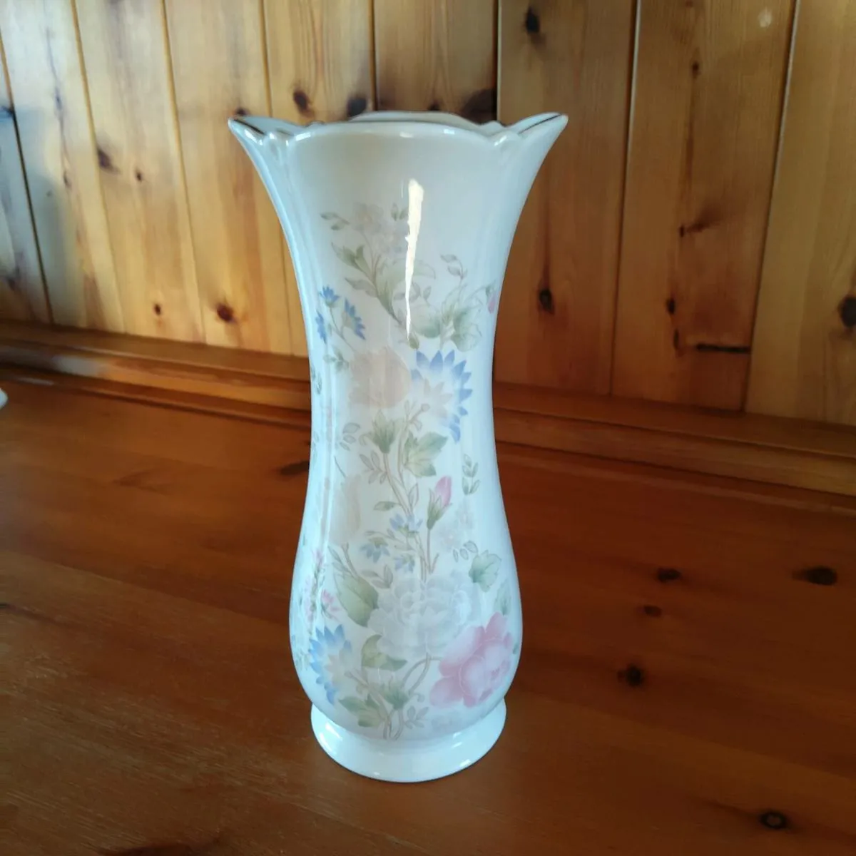 Royal Winton Vase - Image 4