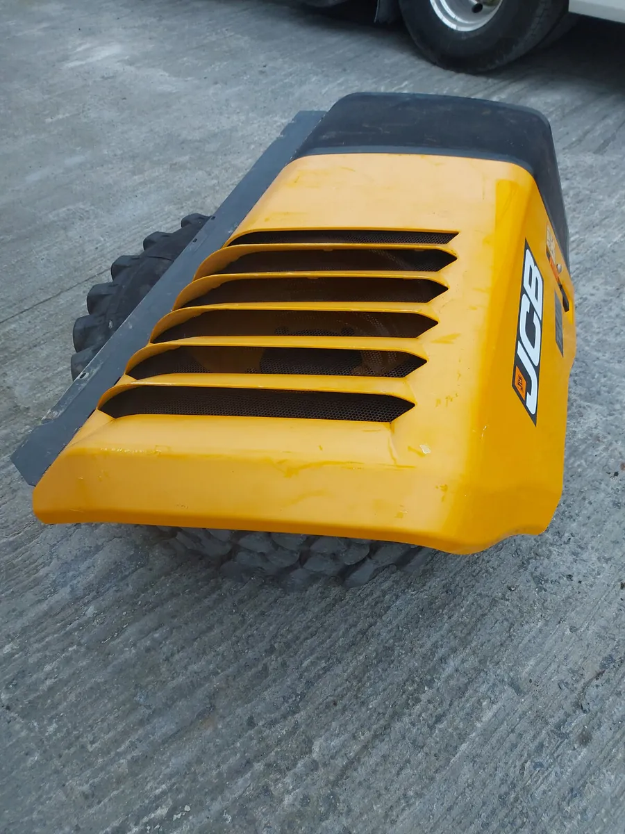 Jcb - Image 2