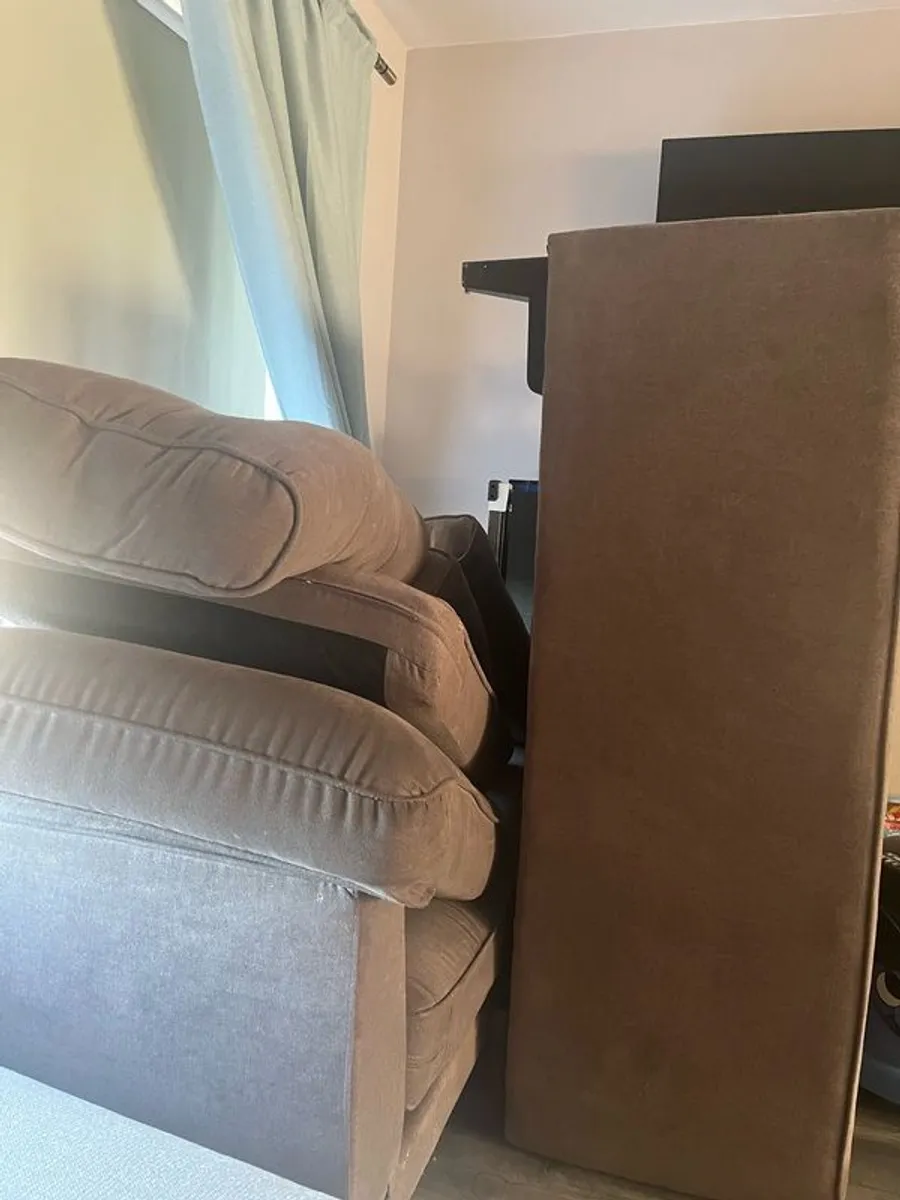 L shaped sofa, (left sided) 3 seater, - Image 2