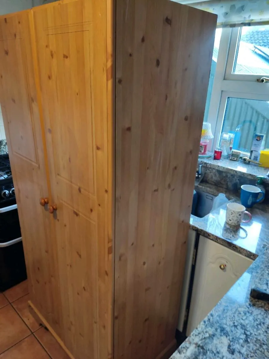Solid Pine Wardrobe..mint condition! - Image 4