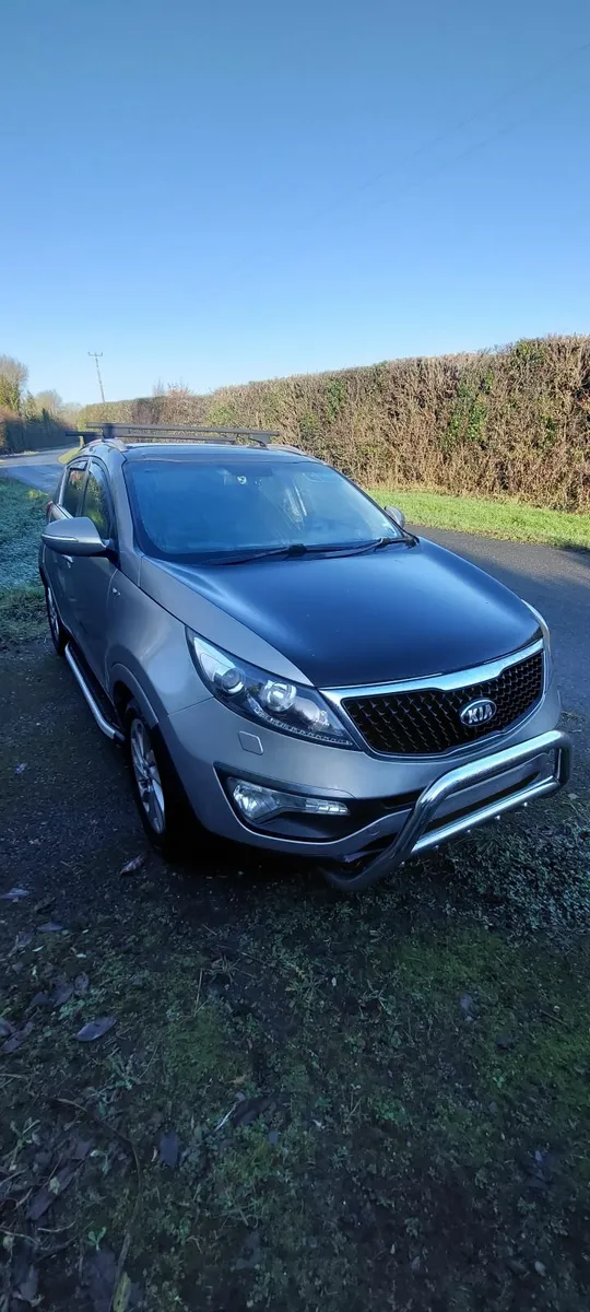 Silver 2012 Kia Sportage 2l Diesel 4×4 - Image 1