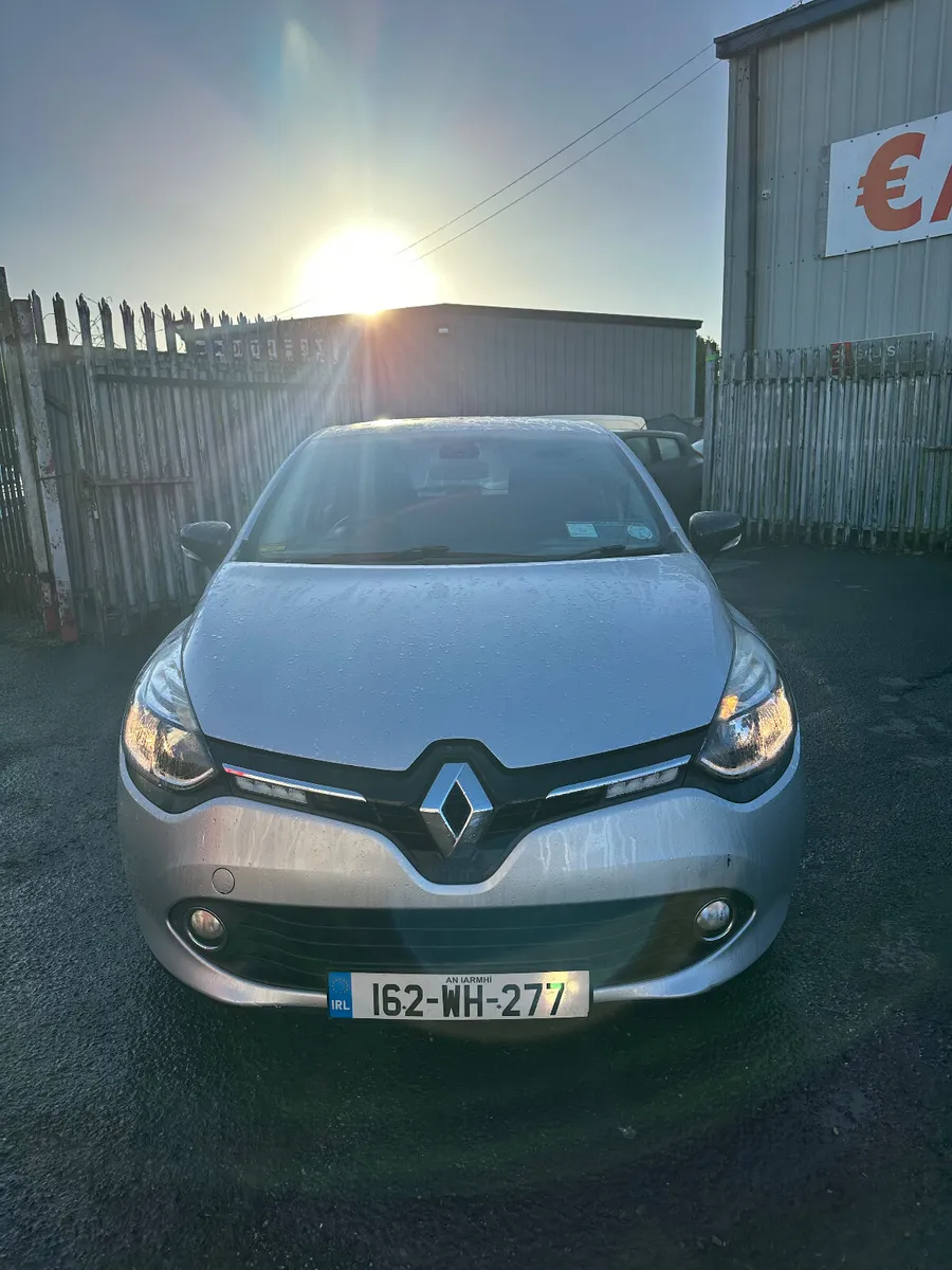 Renault Clio 1.5DCI NCT TAX LOW KMS - Image 2