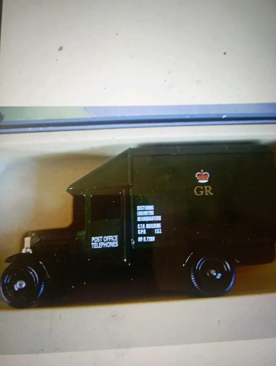 LLEDO POST OFFICE TELEPHONE DIE-CAST VAN BOXSETSET - Image 3