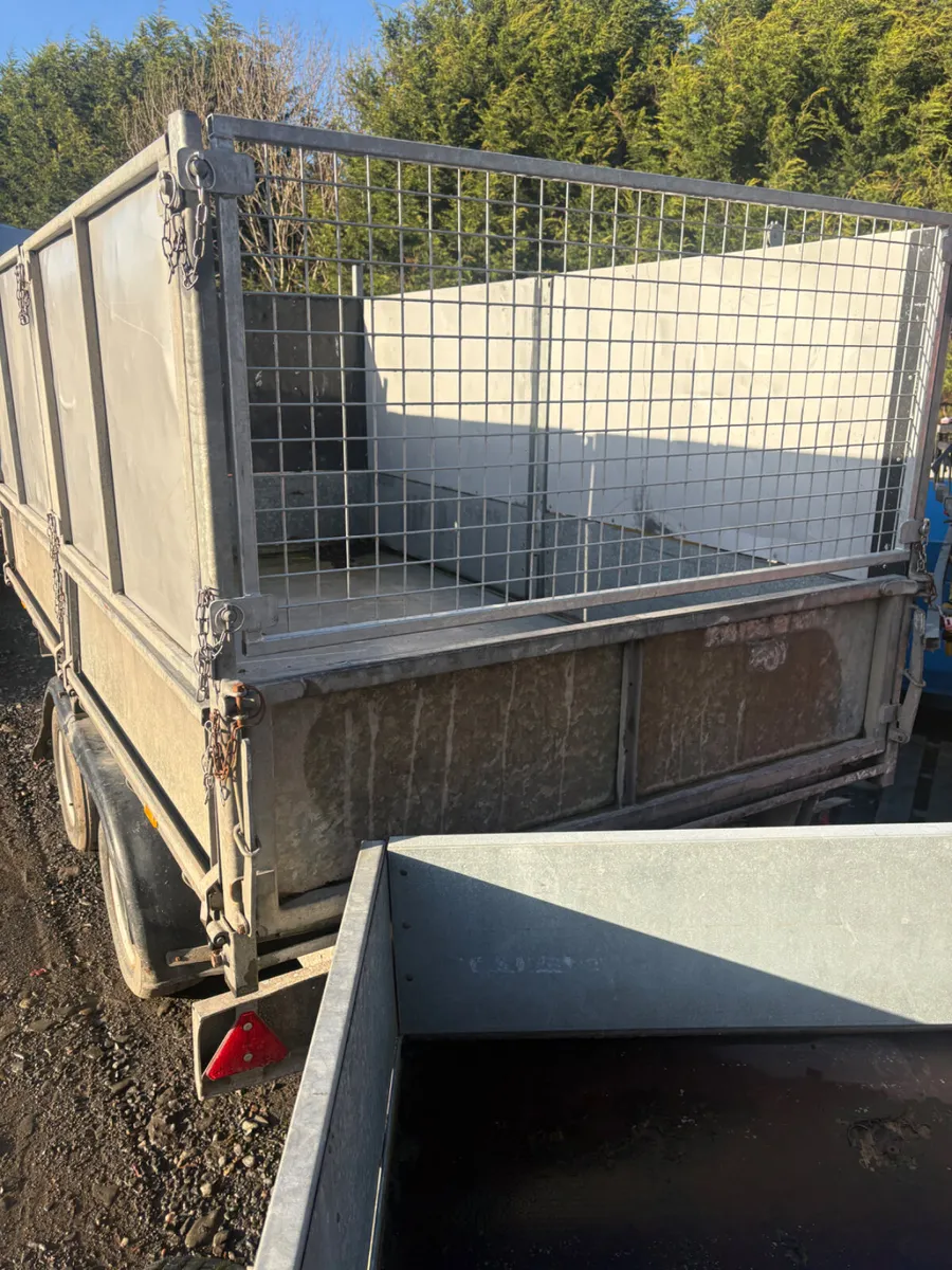 Ifor Williams 10ft tipping trailer - Image 2