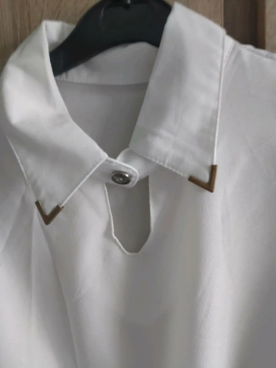 New shirt size sm - Image 2