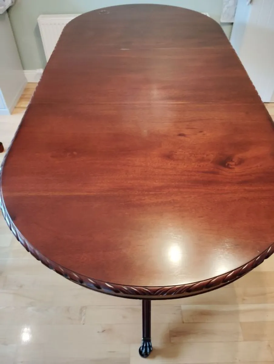 Antique table - Image 1