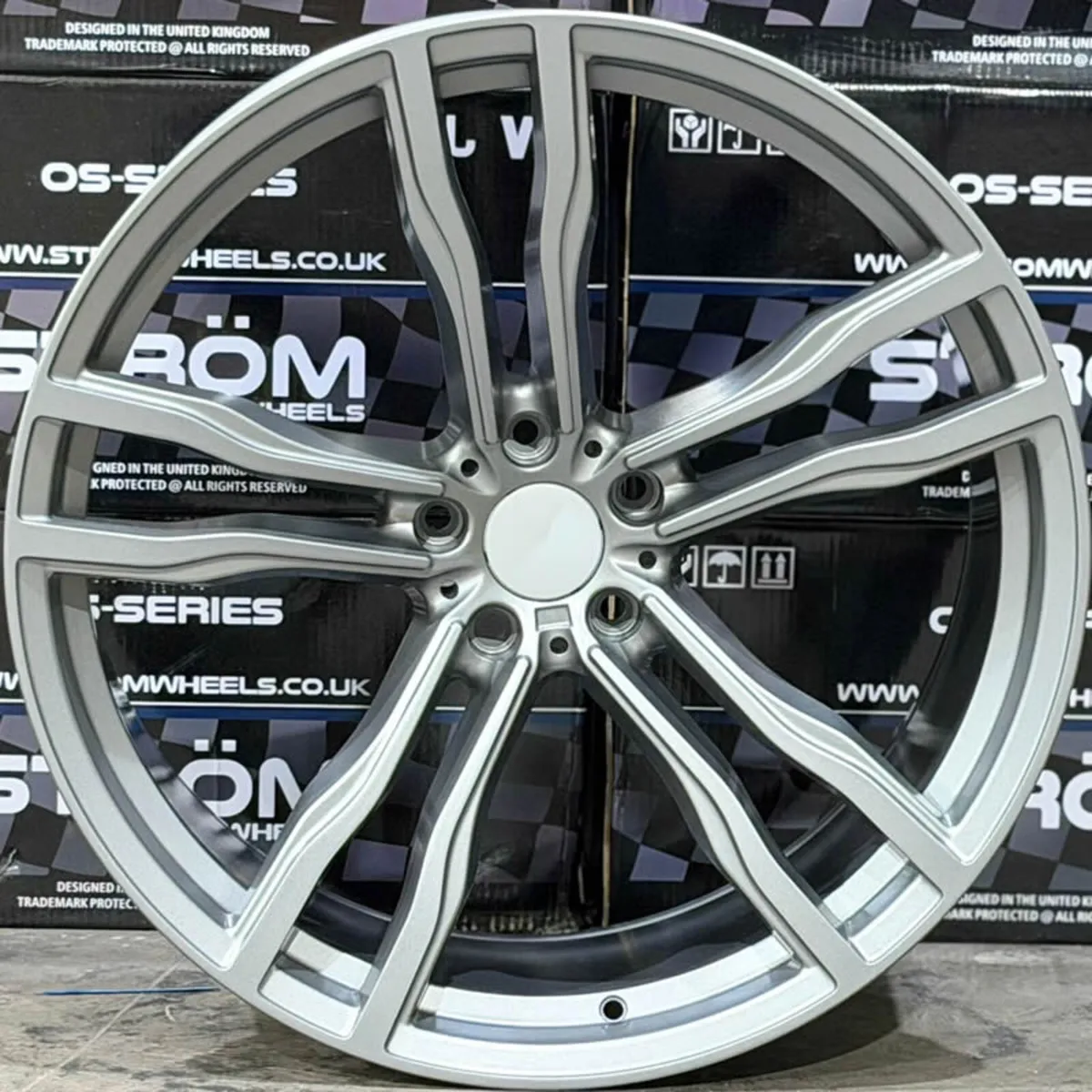 22" X6M Style Alloys & Tyres For BMW X5 F15 - Image 3