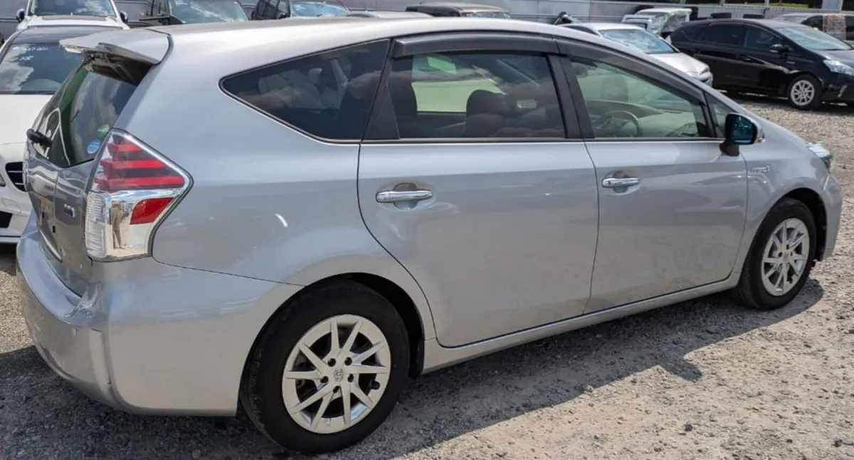 Toyota Prius Alpha 7‑Seater - Heated Seats -Hybrid - Image 3