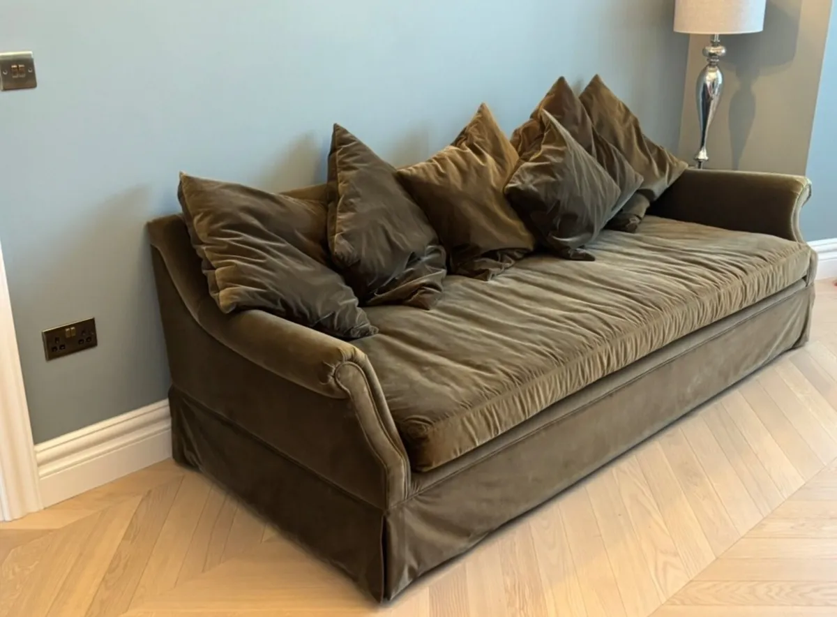 3 x Sofas - Image 1