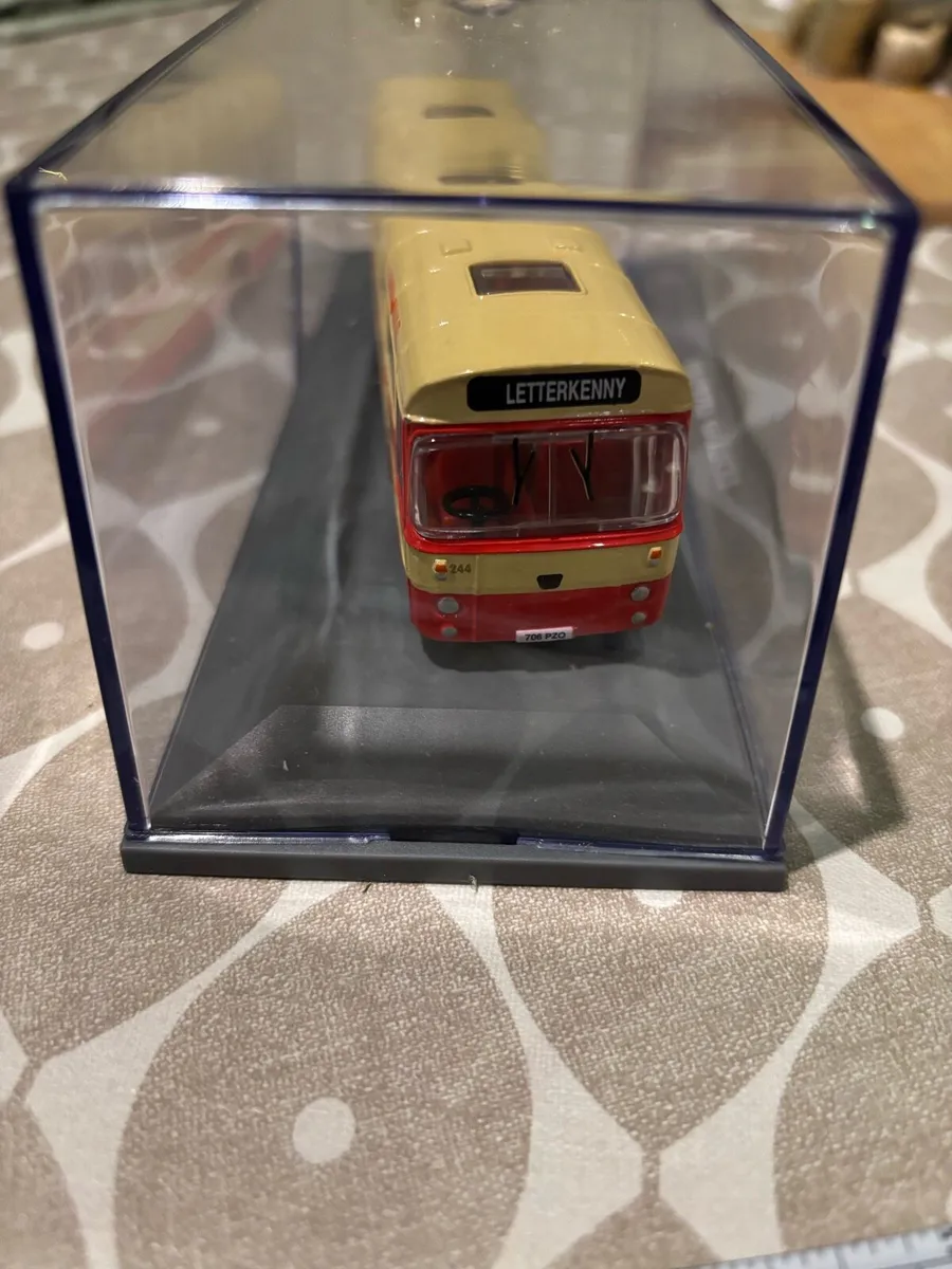Model of a Lough Swilly bus - Image 2